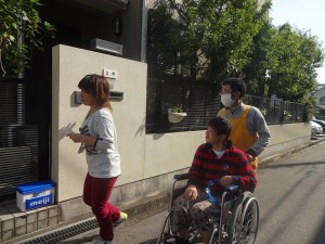 ベビーマッサージ